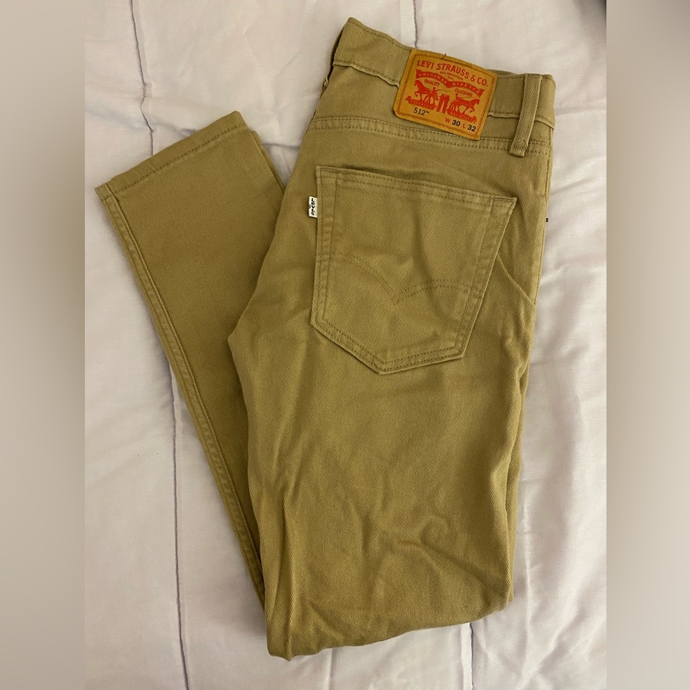 Levi’s 512